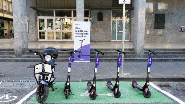 Adjudicado el servicio de patinetes eléctricos de Sevilla, el más exigente de Micromovilidad de Europa